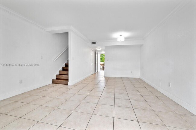 Building Photo - 8650 SW 109th Ave