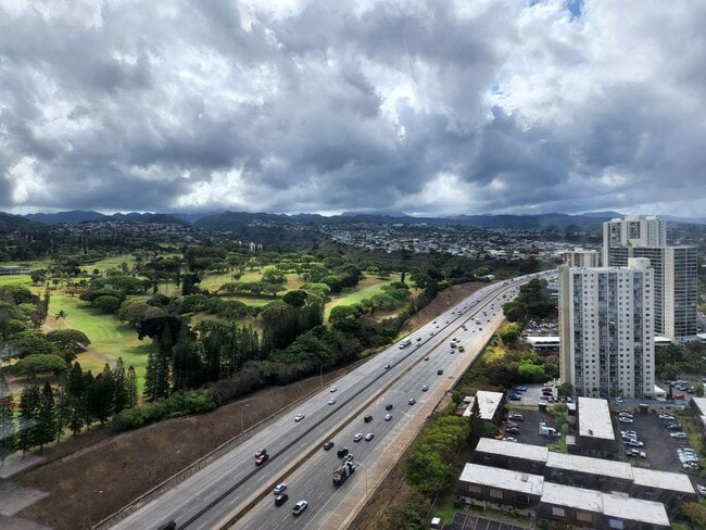 Building Photo - 98-288 Kaonohi St