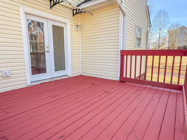 Building Photo - 24502 Lake Dr