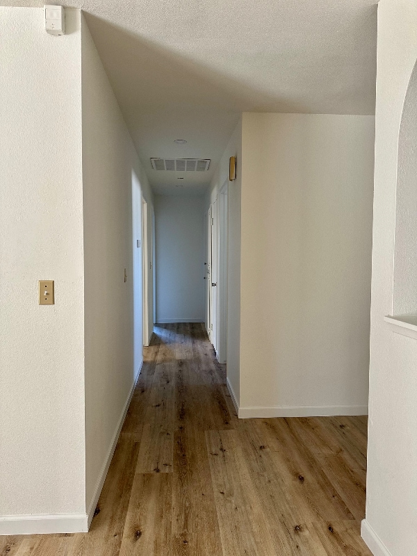 Building Photo - 1038 S Kent Ct