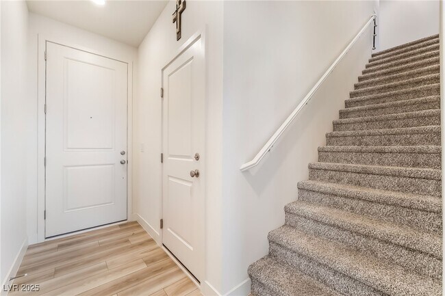 Building Photo - 2966 Gallarate Dr