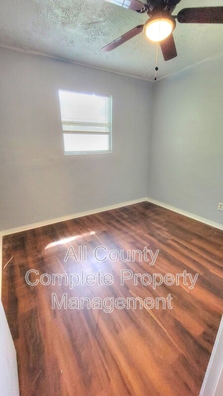 Building Photo - 9348 Culpeper Ave