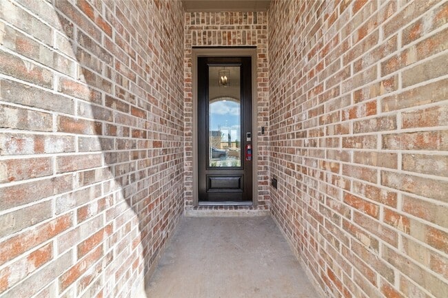 Building Photo - 6559 Scarlet Pond Ln