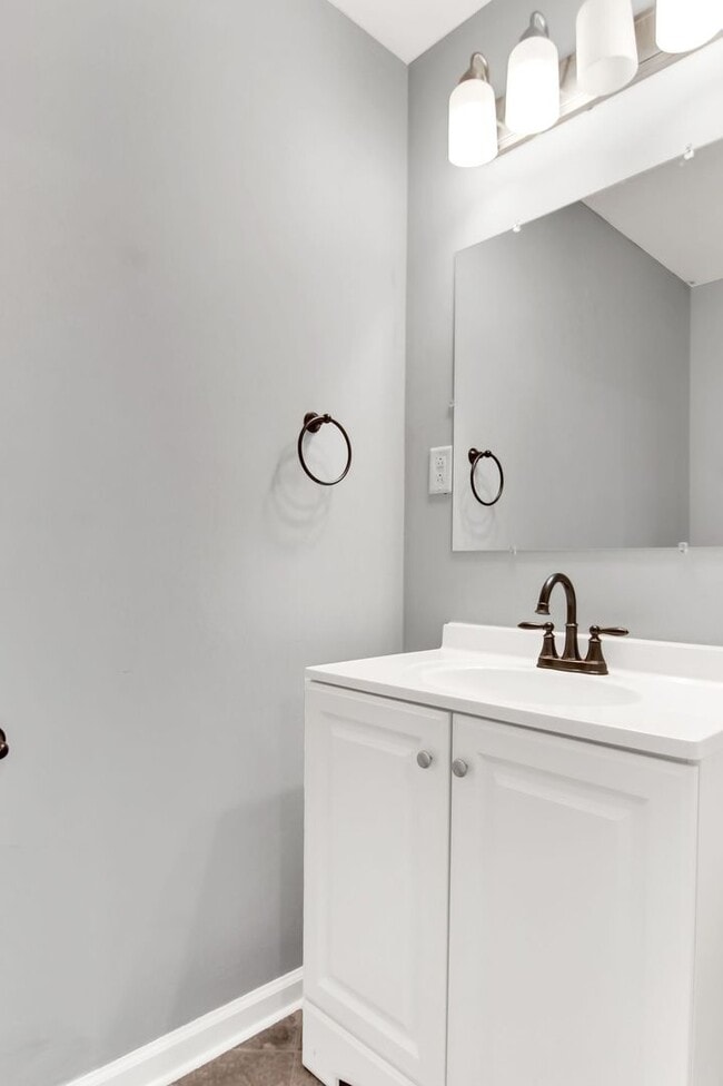 Building Photo - Charming 3 Bedroom, 1.5 Bath Home in Steelton, Pa!