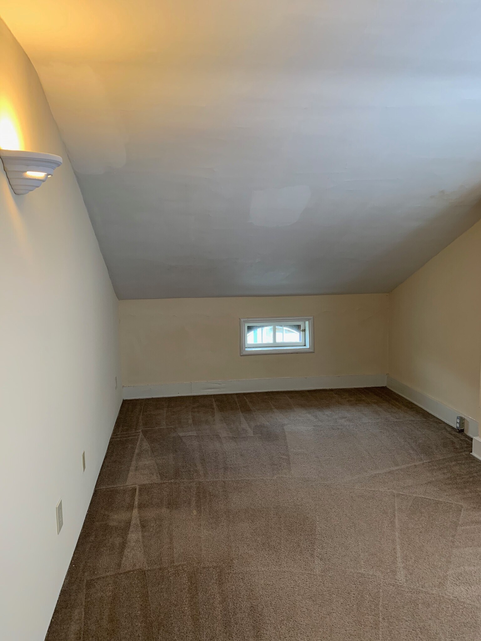 Building Photo - 2437 Ohio Ave