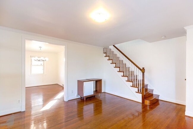 Primary Photo - 3937 Ames St NE