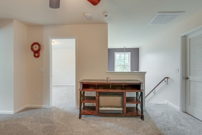 Building Photo - 2022 Traemoor Village Dr