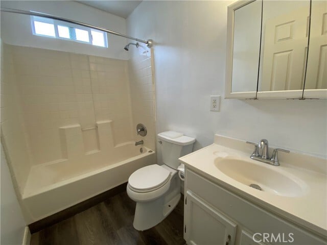 Building Photo - 732 W 21st St