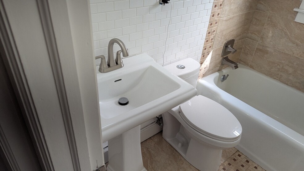 Bathroom - 2229 Winnebago St