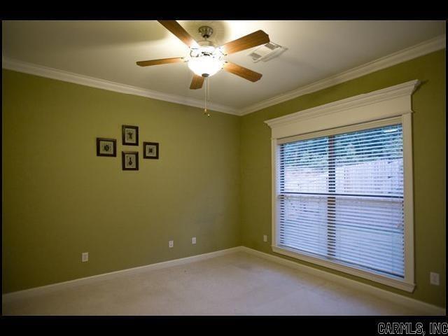 Building Photo - 136 Orleans Dr