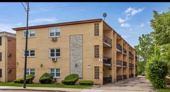 Building Photo - 6464 N Northwest Hwy