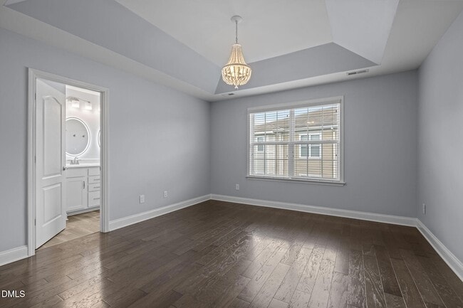 Building Photo - 6052 Kentworth Dr