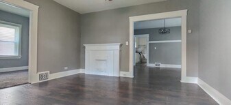 Building Photo - 1317 W 61st St