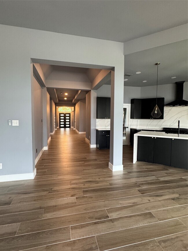 Building Photo - 6330 Bear Creek Court