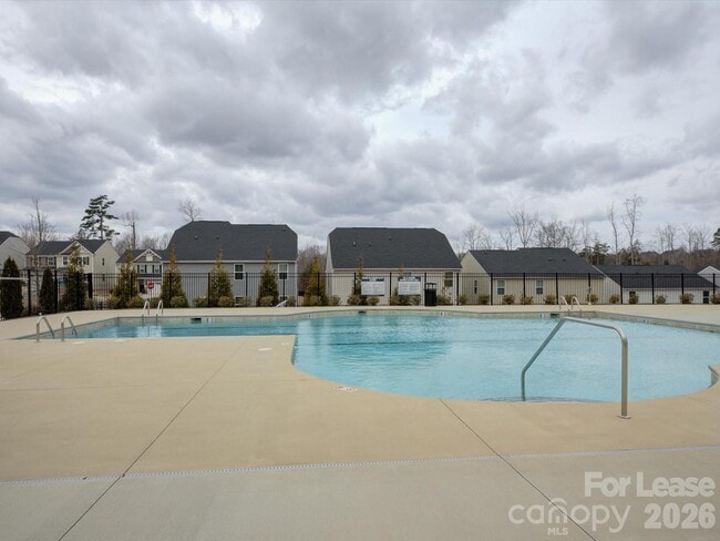 Building Photo - 6377 Ashton Pk Dr