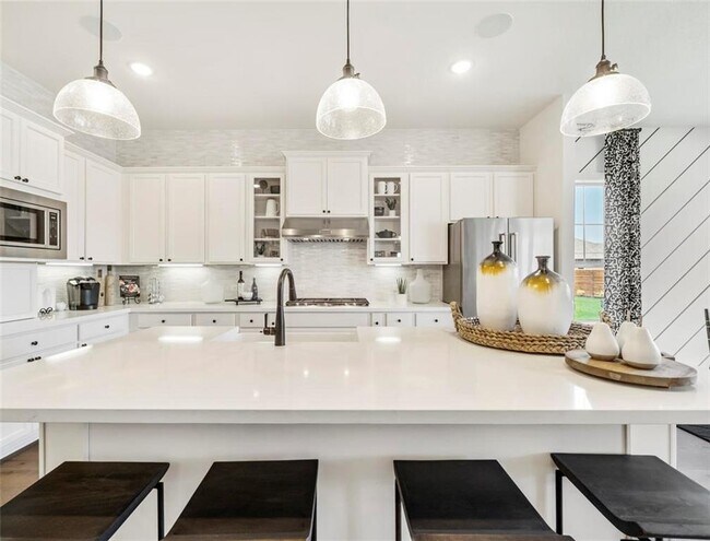 Building Photo - 16416 Coursier Dr