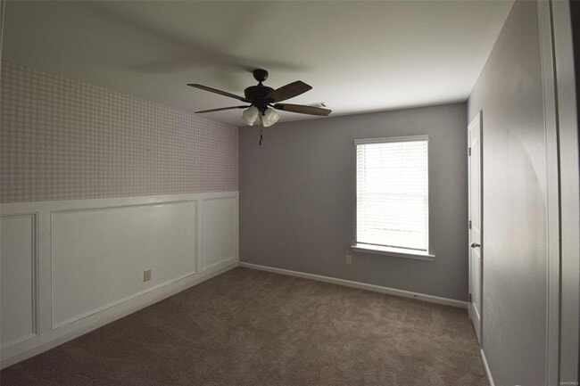 Building Photo - 161 Hideaway Ln