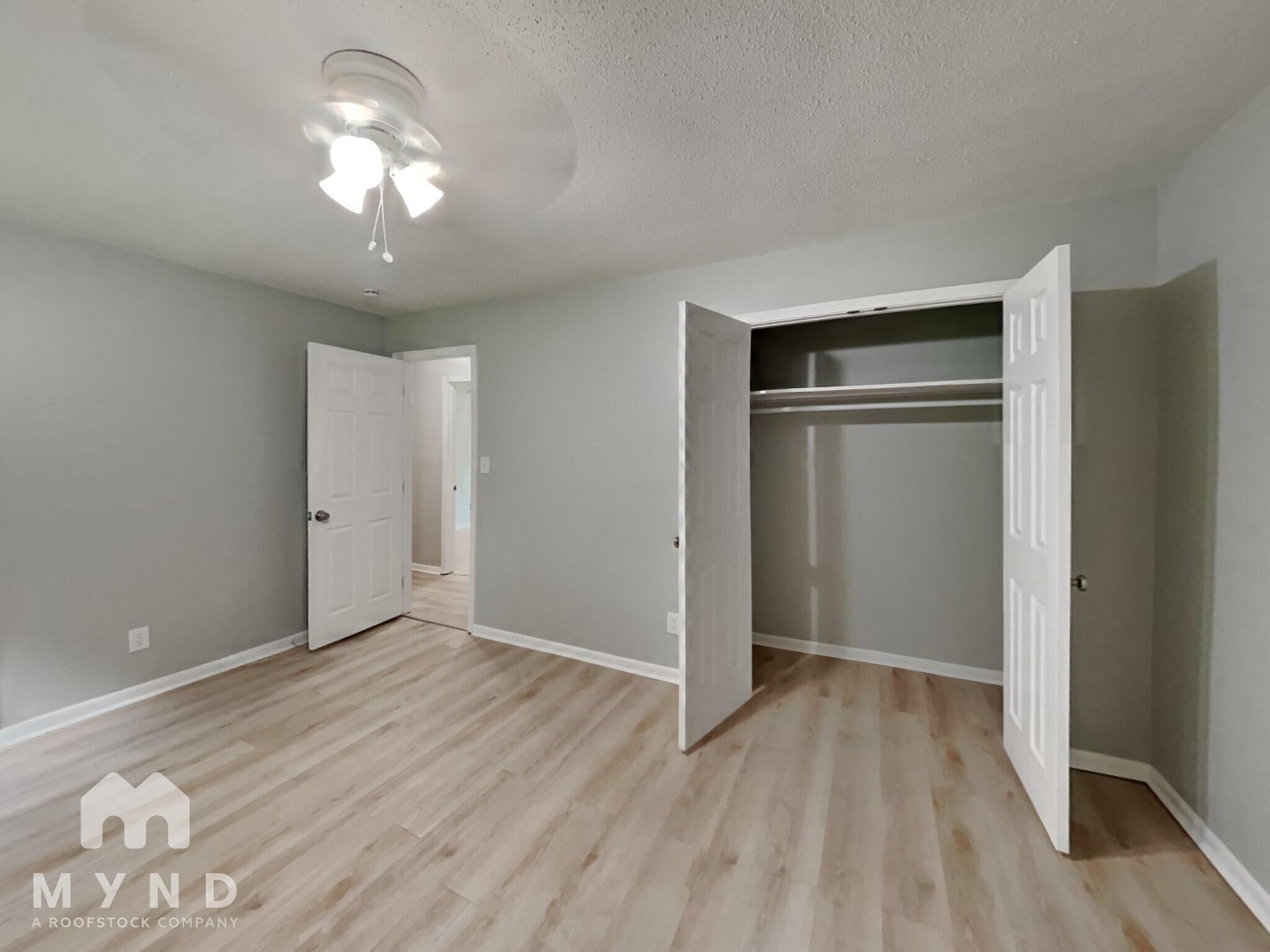 Building Photo - 5959 Shane Cir