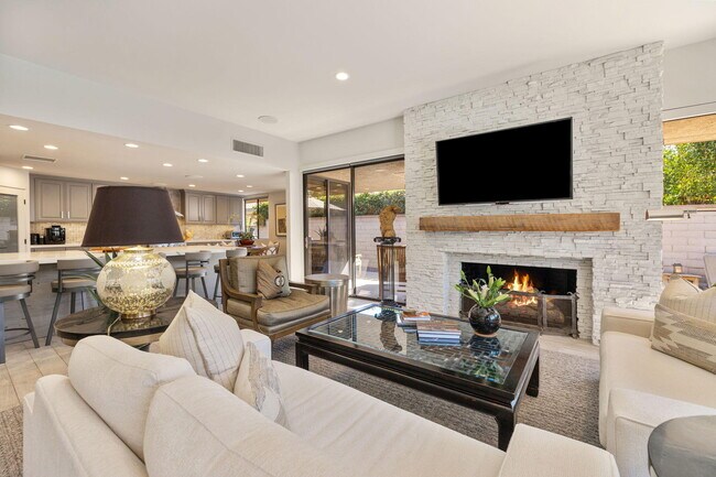 Building Photo - 76 Princeton Dr