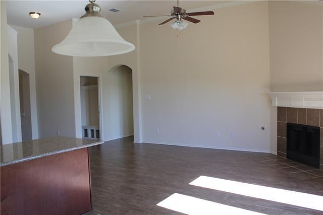 Building Photo - 2412 Eppright Dr