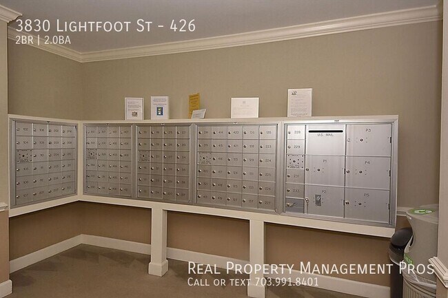 Building Photo - 3830 Lightfoot St
