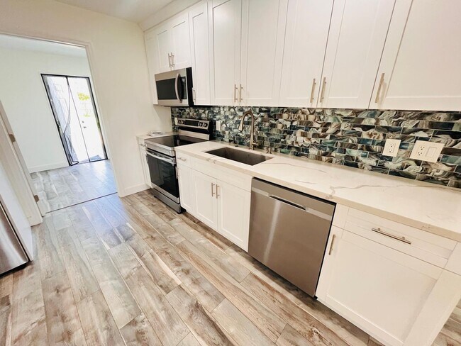 Primary Photo - 3663 Laurette Ln