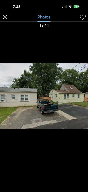 Building Photo - 404 Nashville Ct