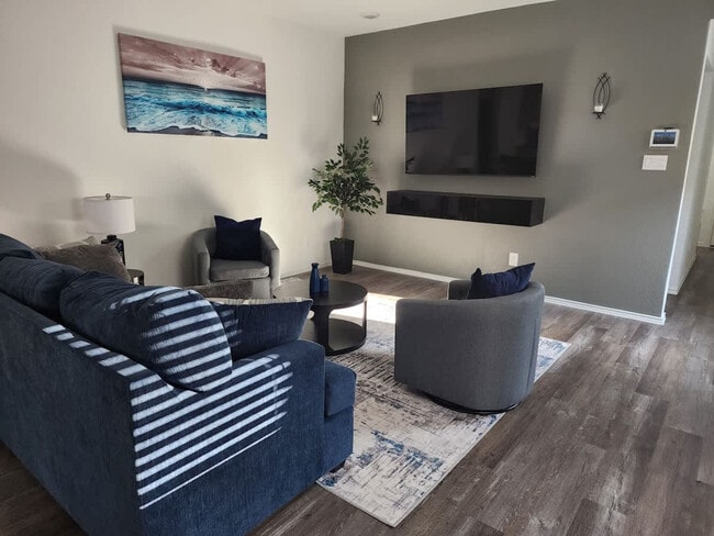 Building Photo - 6055 Diamond Vis Ct