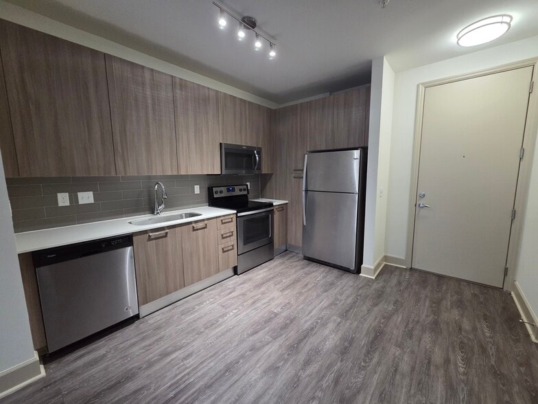 Building Photo - 8261 NW 44th Ter