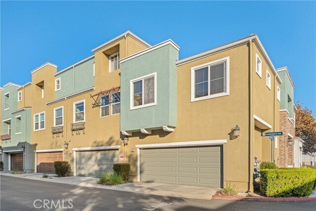 Building Photo - 534 N Cabernet Dr