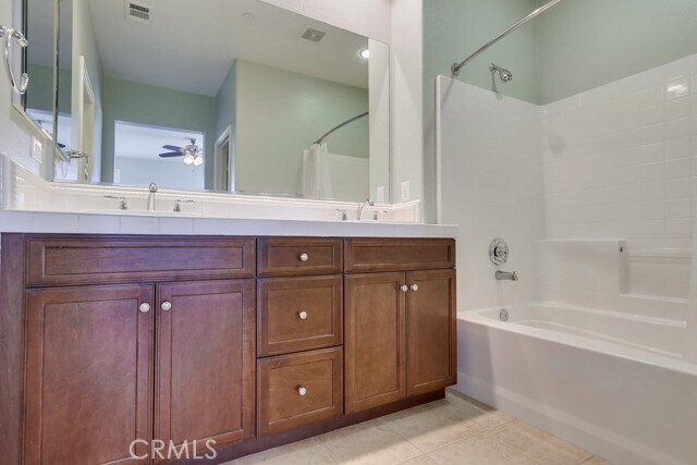 Building Photo - 1327 Abelia