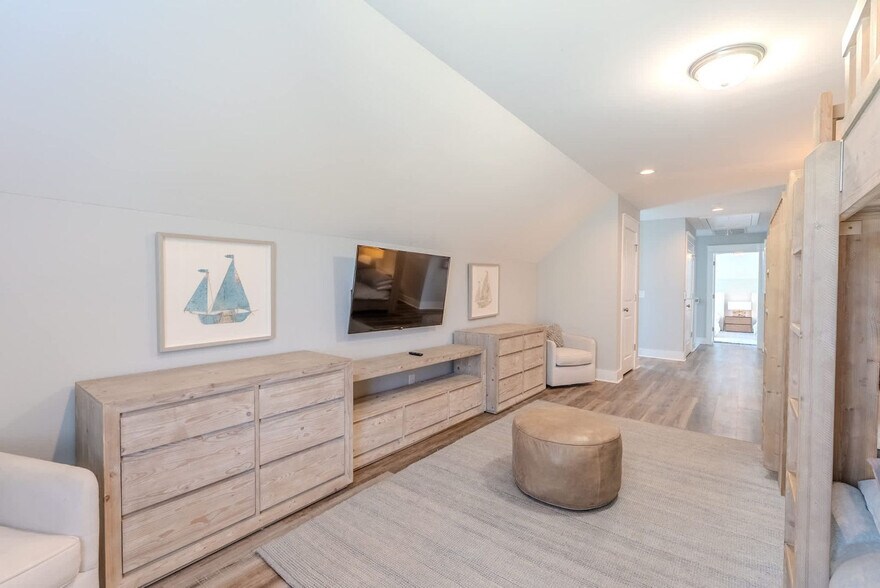 Building Photo - 52 Sandcastle Ct