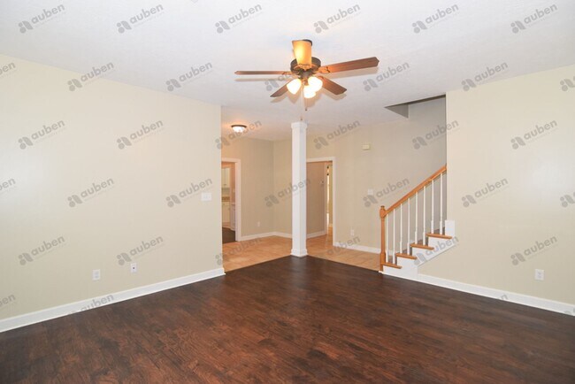 Building Photo - $1,950 - 4 bed/2.5 house for rent in Evans, with fenced back yard!