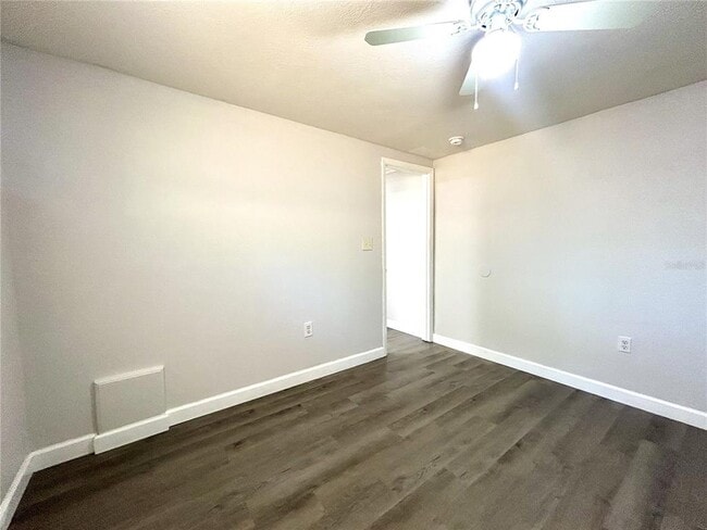 Building Photo - 8216 Krag Dr