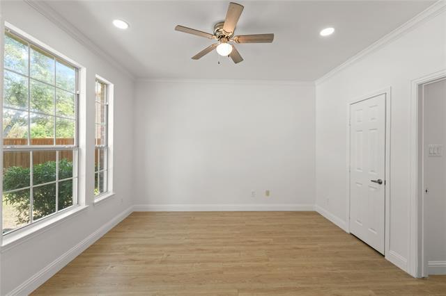 Building Photo - 5006 Orleans Cir