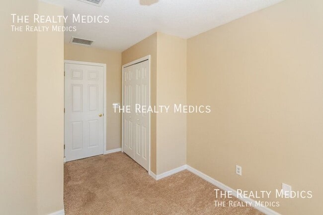 Building Photo - 5154 Fiorella Ln