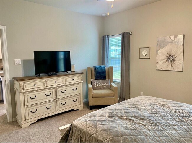 Building Photo - 834 Redinger Ridge Dr