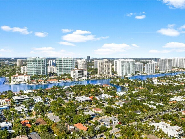 Building Photo - 201 Golden Beach Dr