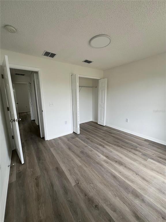 Building Photo - 470 Windrush Dr