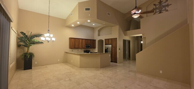 Building Photo - 13401 N 18th St