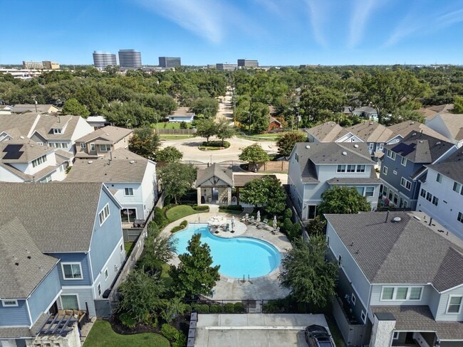 Building Photo - 1518 Callaking Pl