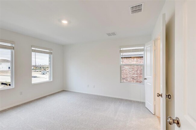 Building Photo - 18010 Cedar Waxwing Wy