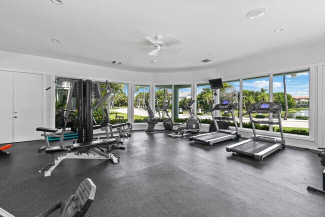 Building Photo - 2074 Mainsail Cir