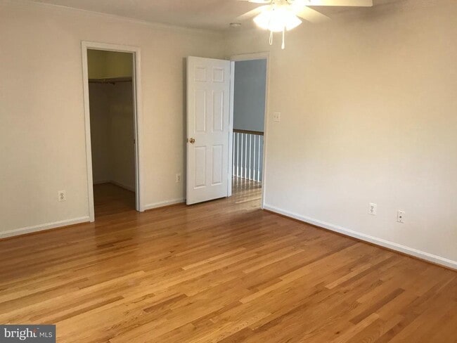 Building Photo - 5654 8th Rd N