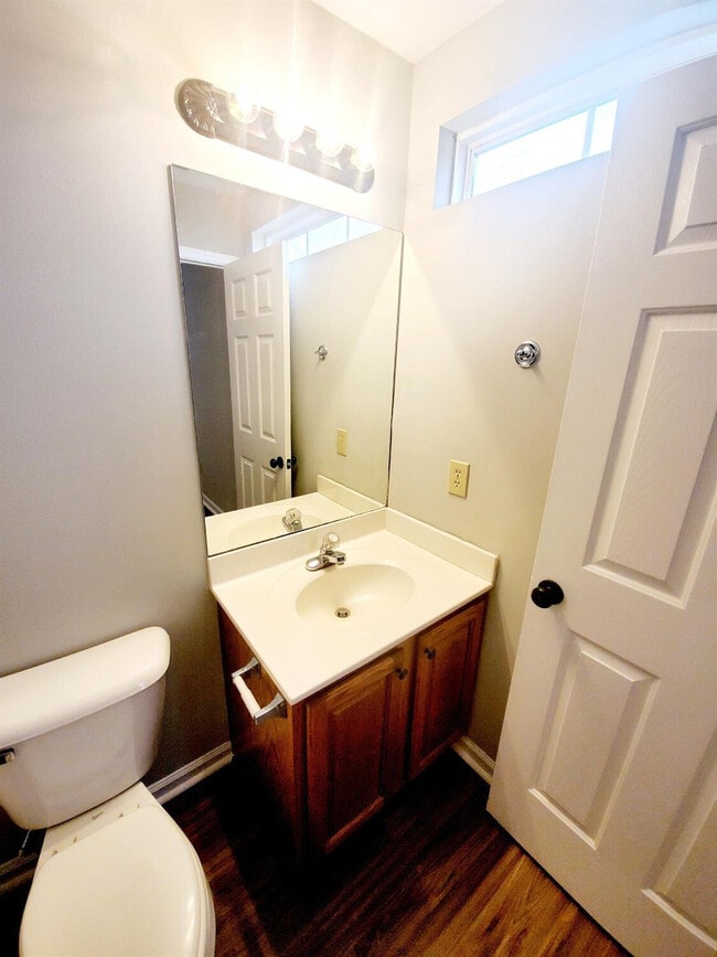 Building Photo - 213 Black Water Ln