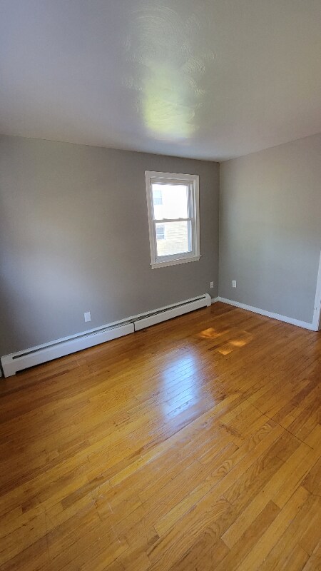 Building Photo - 41 Gould Dr