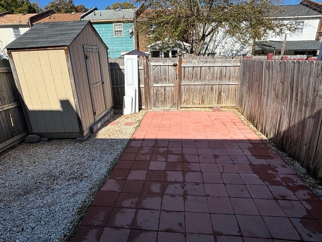 Building Photo - 4708 Leadenhall Dr