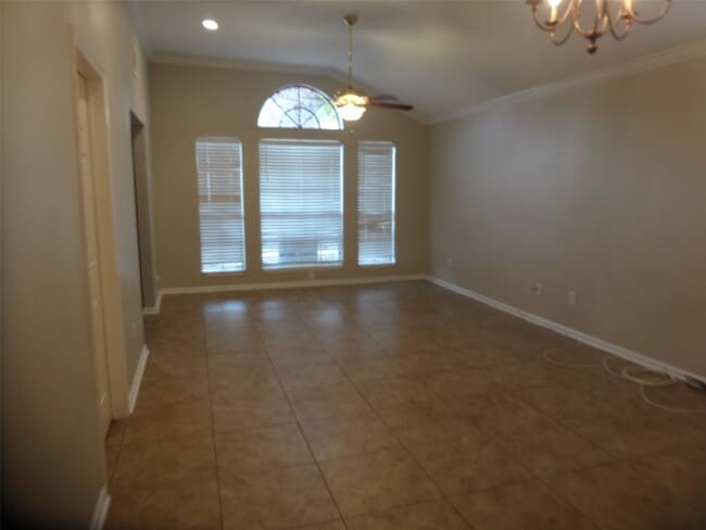 Building Photo - 1606 Quail Run