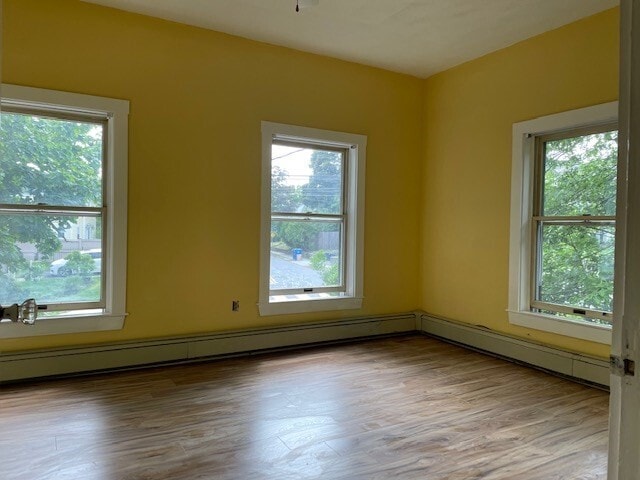 Building Photo - 283 Lake St