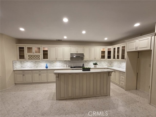 Building Photo - 61 Dovecreek